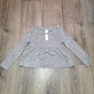 BRAND NEW Girls Gap Blouse In Grey Size 6-7 "Small"